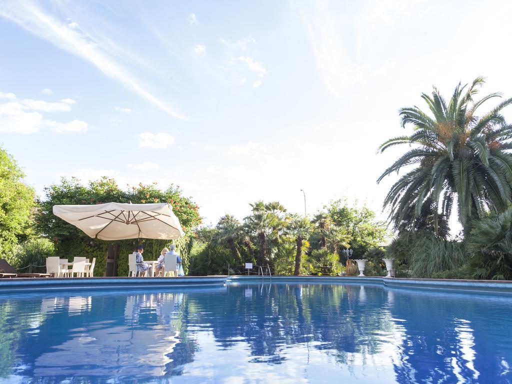 Hotel Villa Maremonti Marina di Massa Eksteriør billede